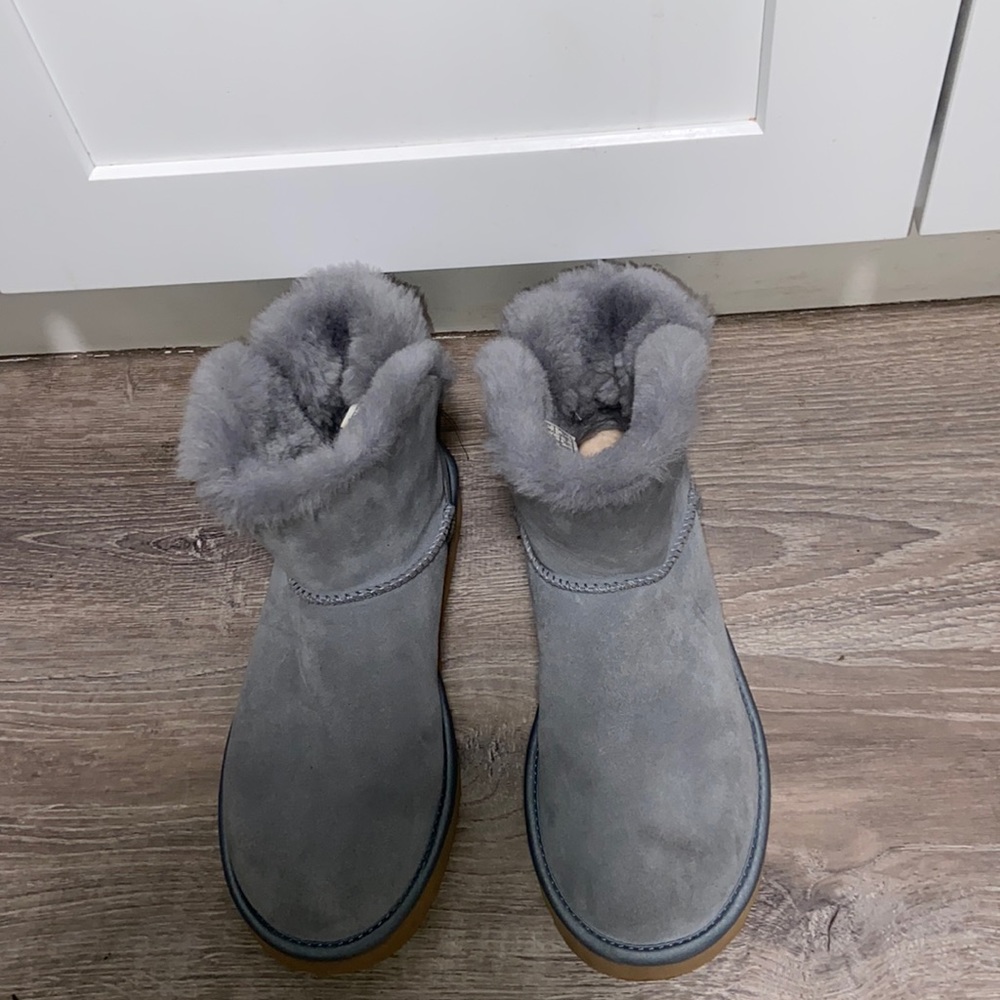 Women’s UGG boots